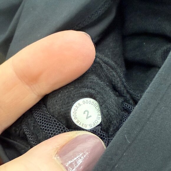 Lululemon Rain Rebel Black Full Zip Hooded Jacket Coat W4BDFS Womens size 2 - Picture 7 of 12